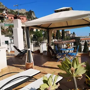 Casa vacanze Il Terrazzo Di Marlu, Taormina