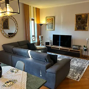 https://apt-castelvecchio.hotelinveneto.com