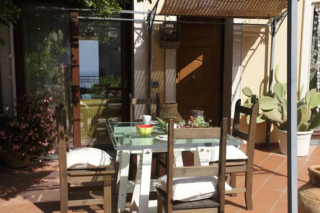 Cottage On The Beach Taormina Holiday home