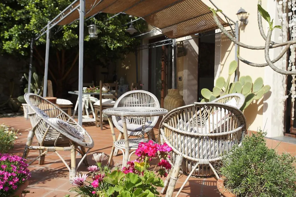 Holiday home Cottage On The Beach Taormina Italy